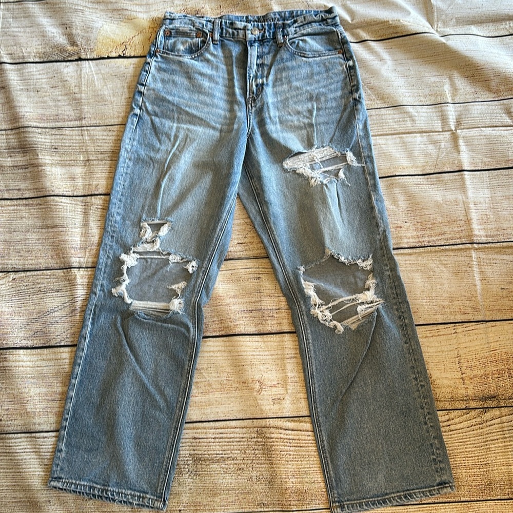 AE Curvy 90’s Straight Jeans